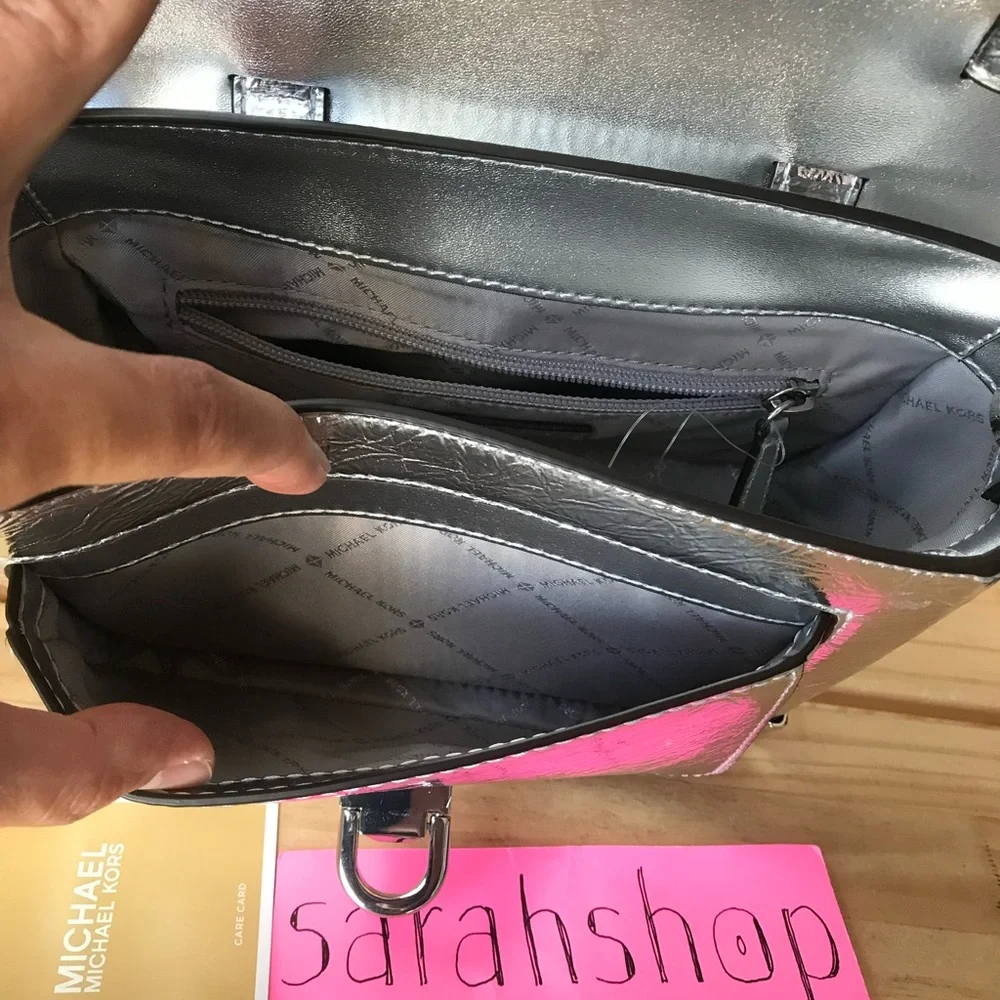 🌼Michael Kors Purse - Picture 11 of 14